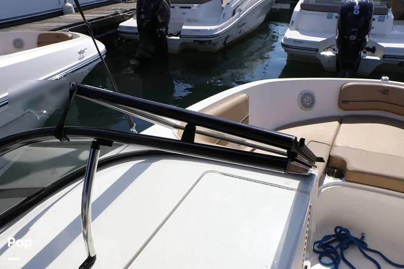 Slide: The Image of Bayliner VR6 OB 2024 - 16368515