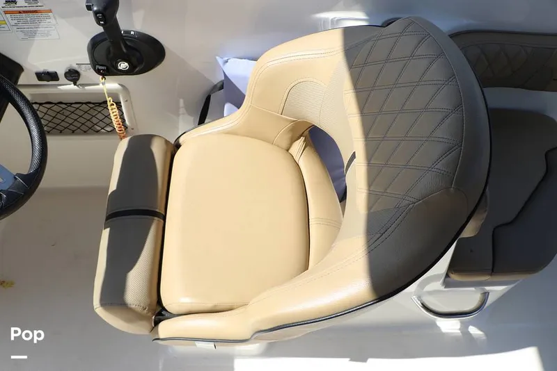 Slide: The Image of Bayliner VR6 OB 2024 - 16368517