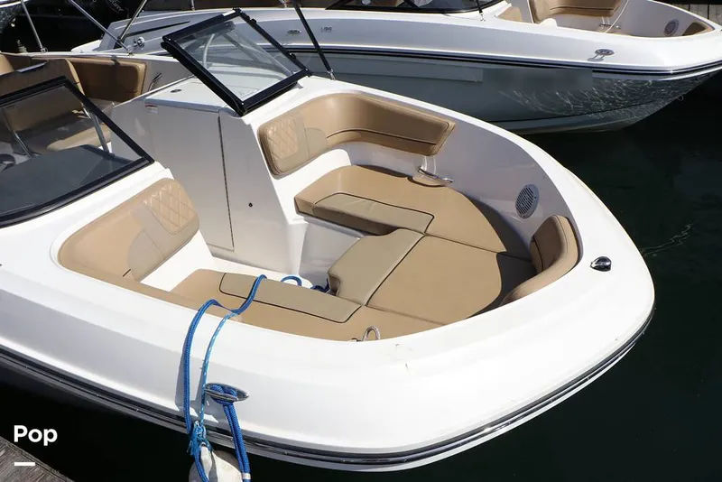 Slide: The Image of Bayliner VR6 OB 2024 - 16368488