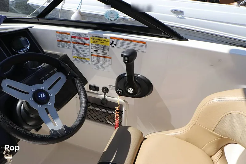 Slide: The Image of Bayliner VR6 OB 2024 - 16368467