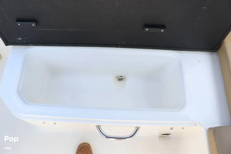 Slide: The Image of Bayliner VR6 OB 2024 - 16368479