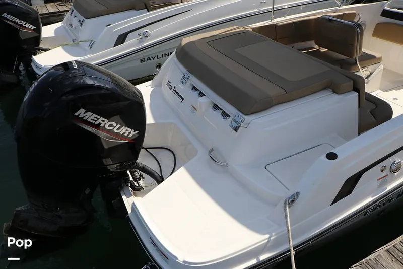 Slide: The Image of Bayliner VR6 OB 2024 - 16368438