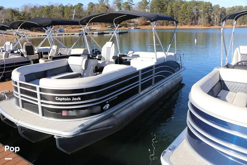 Slide: The Image of Harris Sunliner 230 2025 - 16180928