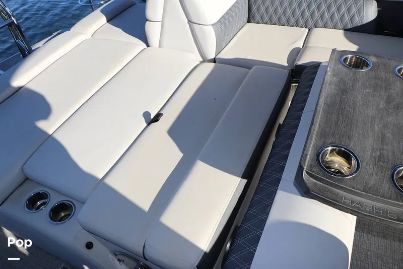 Slide: The Image of Harris Sunliner 230 2025 - 16180974