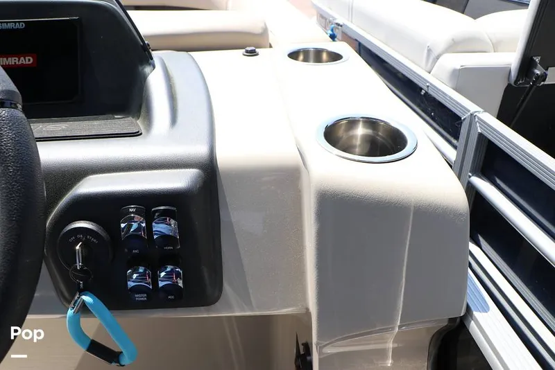 Slide: The Image of Harris Cruiser 230 2025 - 16330313