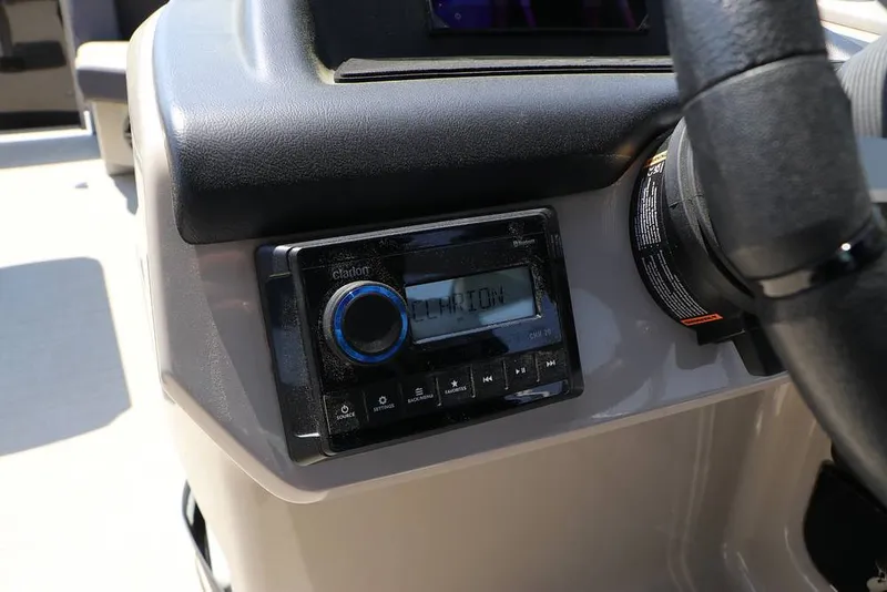 Slide: The Image of Harris Cruiser 230 2025 - 16330314