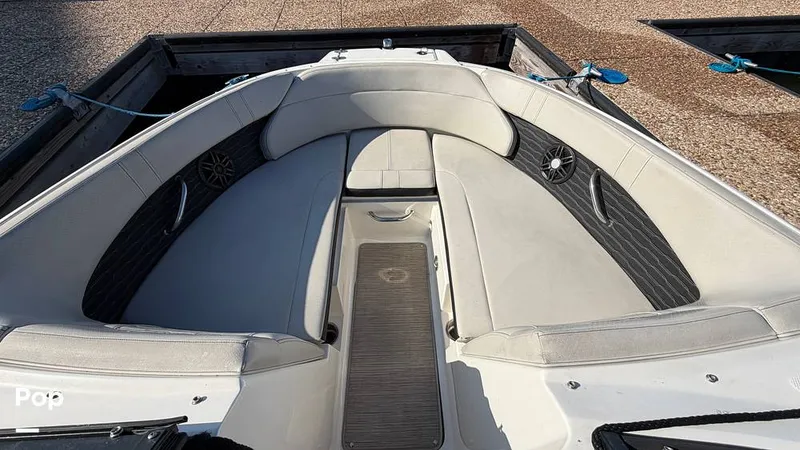 Slide: The Image of Sea Ray SPX 230 2022 - 16154222