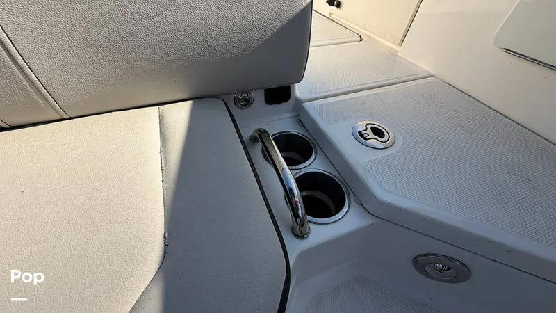 Slide: The Image of Sea Ray SPX 230 2022 - 16154238