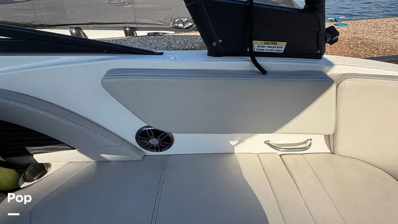 Slide: The Image of Sea Ray SPX 230 2022 - 16154250