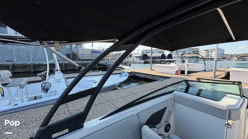 Slide: The Image of Sea Ray SPX 230 2022 - 16154292