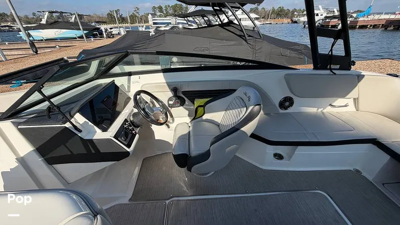 Slide: The Image of Sea Ray SPX 230 2022 - 16154270