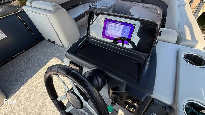 Slide: The Image of Harris Cruiser 230 2024 - 16155339