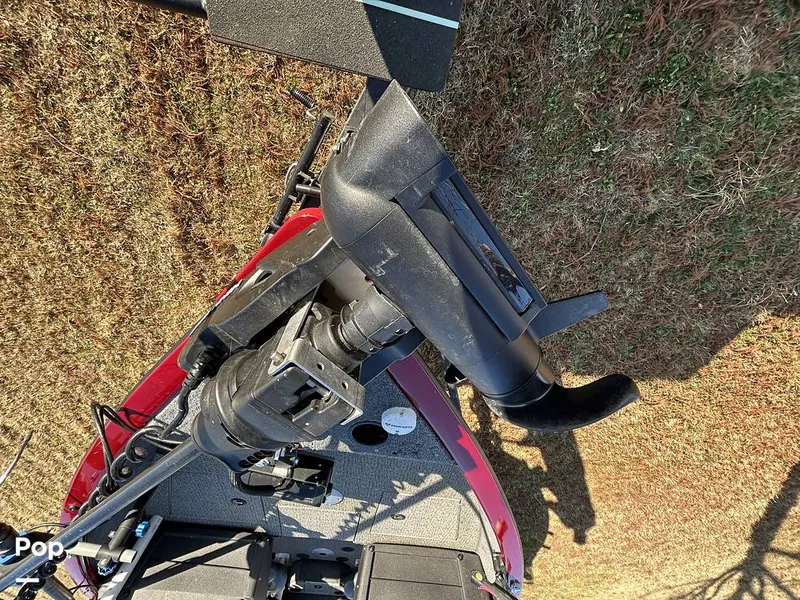 Slide: The Image of Tracker V175 Pro Guide 2022 - 16153751