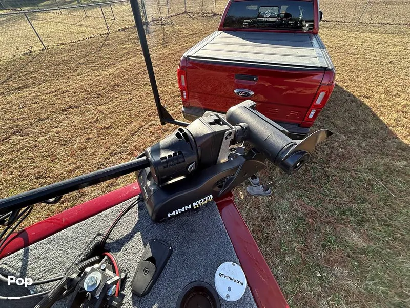 Slide: The Image of Tracker V175 Pro Guide 2022 - 16153755