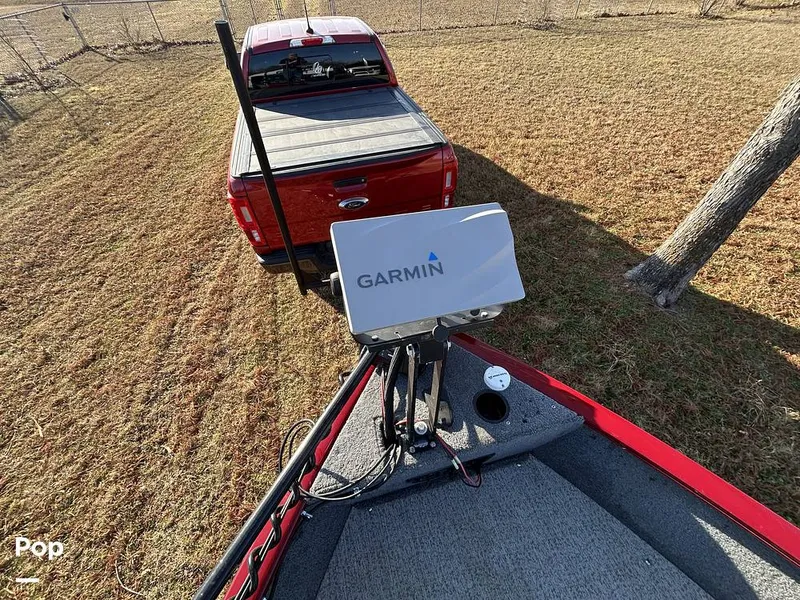 Slide: The Image of Tracker V175 Pro Guide 2022 - 16153758