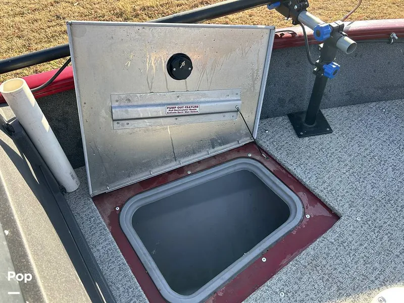 Slide: The Image of Tracker V175 Pro Guide 2022 - 16153672