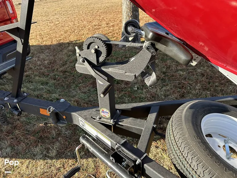 Slide: The Image of Tracker V175 Pro Guide 2022 - 16153713