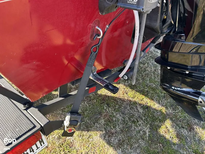 Slide: The Image of Tracker V175 Pro Guide 2022 - 16153726