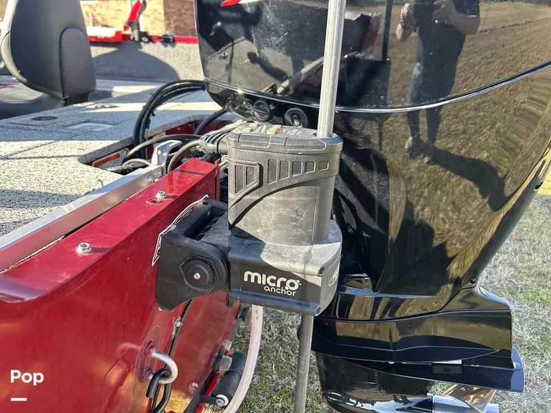 Slide: The Image of Tracker V175 Pro Guide 2022 - 16153727