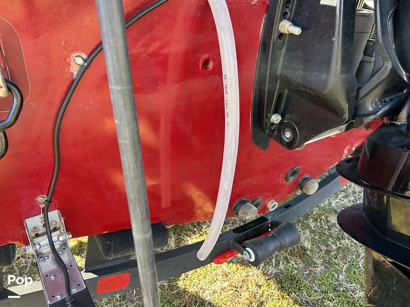 Slide: The Image of Tracker V175 Pro Guide 2022 - 16153728