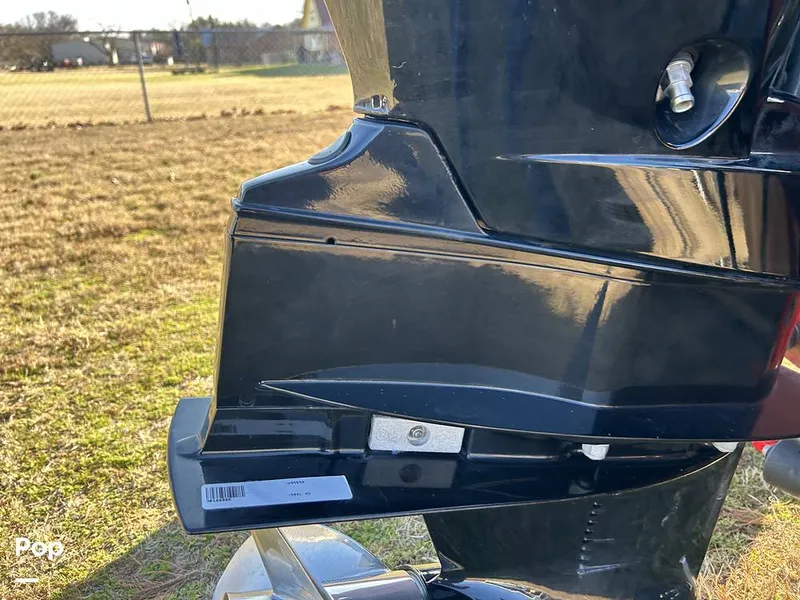 Slide: The Image of Tracker V175 Pro Guide 2022 - 16153733