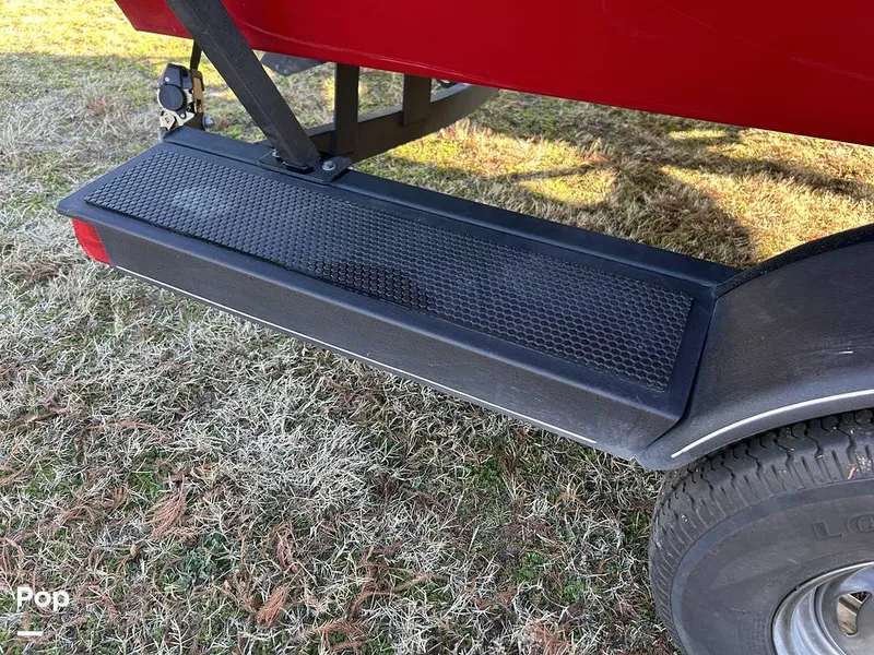 Slide: The Image of Tracker V175 Pro Guide 2022 - 16153738