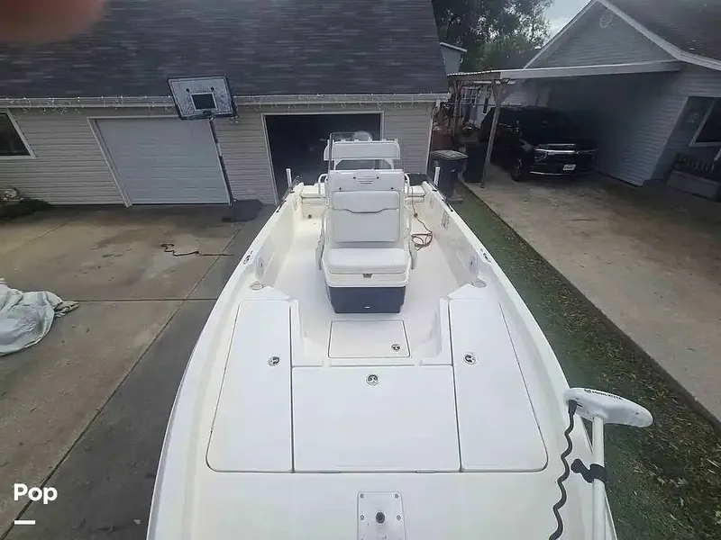 Slide: The Image of Bow Seat &amp; Cooler - 16157389