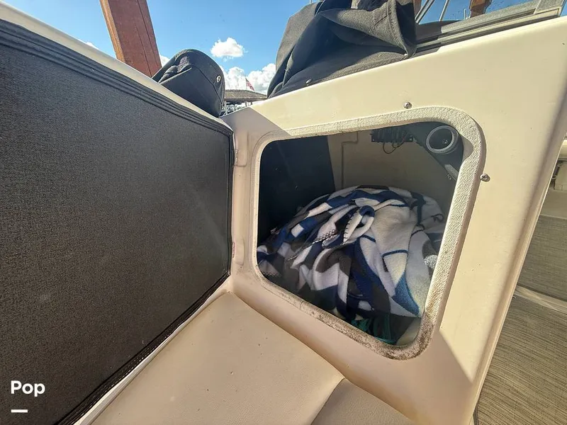 Slide: The Image of Regal 1900 ES 2017 - 16171289