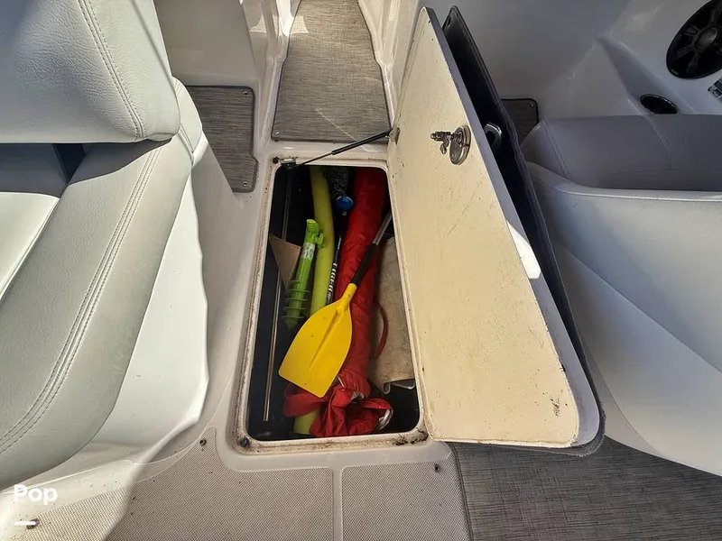 Slide: The Image of Regal 1900 ES 2017 - 16171295