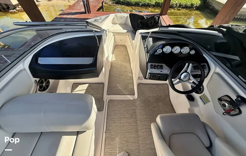 Slide: The Image of Regal 1900 ES 2017 - 16171297