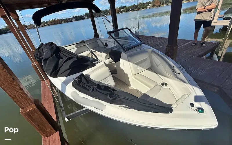 Slide: The Image of Regal 1900 ES 2017 - 16171271