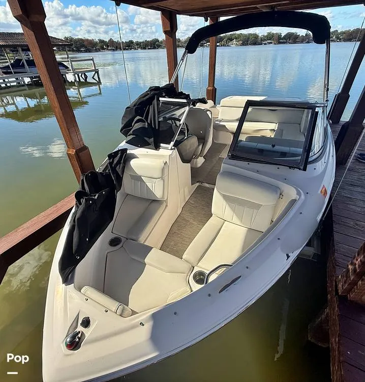 Slide: The Image of Regal 1900 ES 2017 - 16171273