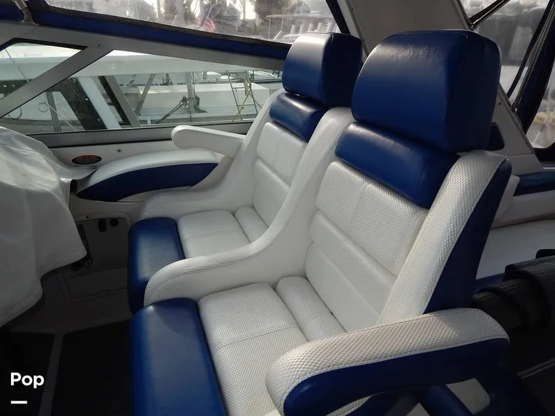 Slide: The Image of Bayliner Avanti 4085 1999 - 16144639