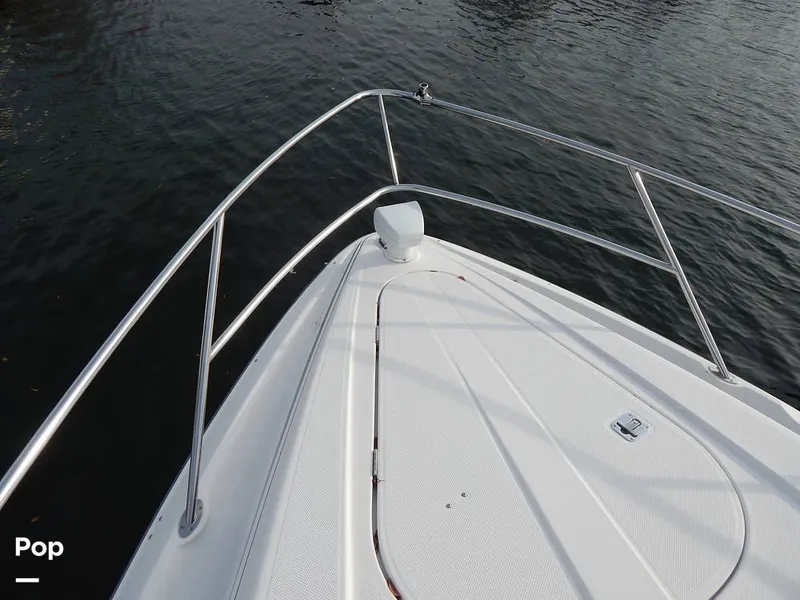 Slide: The Image of Bayliner Avanti 4085 1999 - 16144600