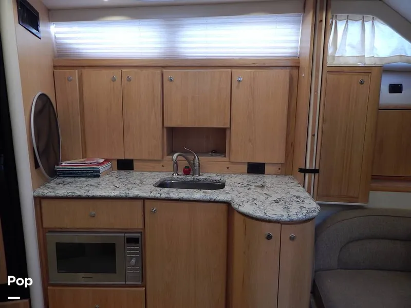 Slide: The Image of Bayliner Avanti 4085 1999 - 16144653