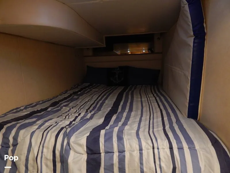 Slide: The Image of Bayliner Avanti 4085 1999 - 16144656