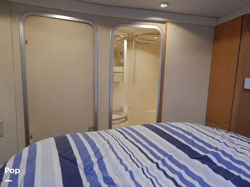 Slide: The Image of Bayliner Avanti 4085 1999 - 16144674