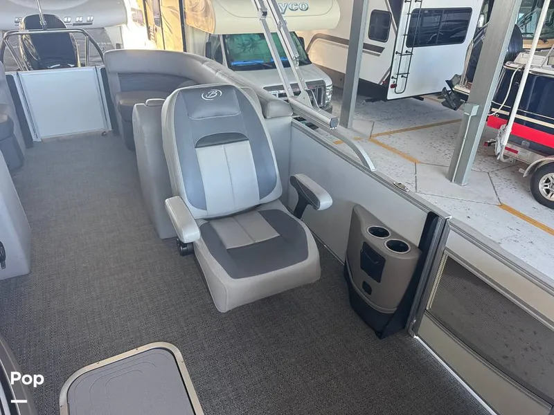 Slide: The Image of Barletta 25QC Corsa Coastal Edition 2023 - 16168720