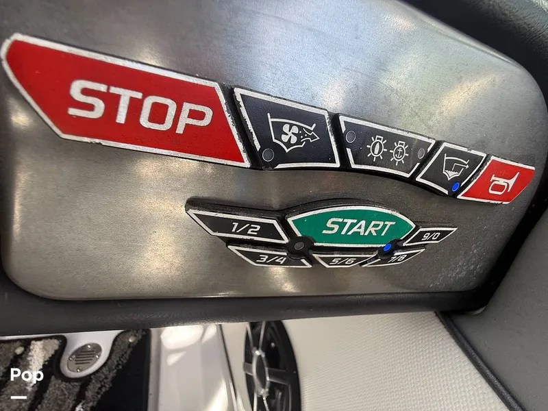 Slide: The Image of Nautique 230 Coastal Edition 2012 - 16261444