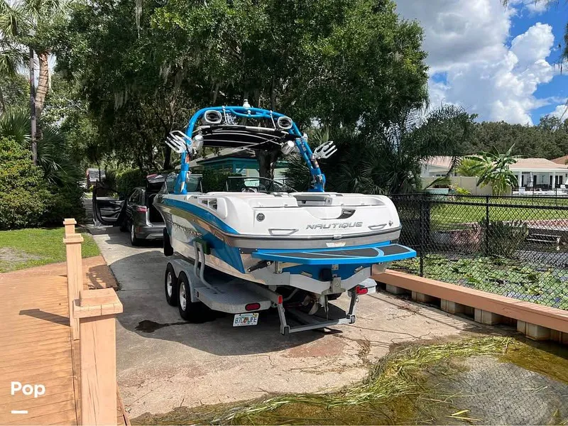 Slide: The Image of Nautique 230 Coastal Edition 2012 - 16150293