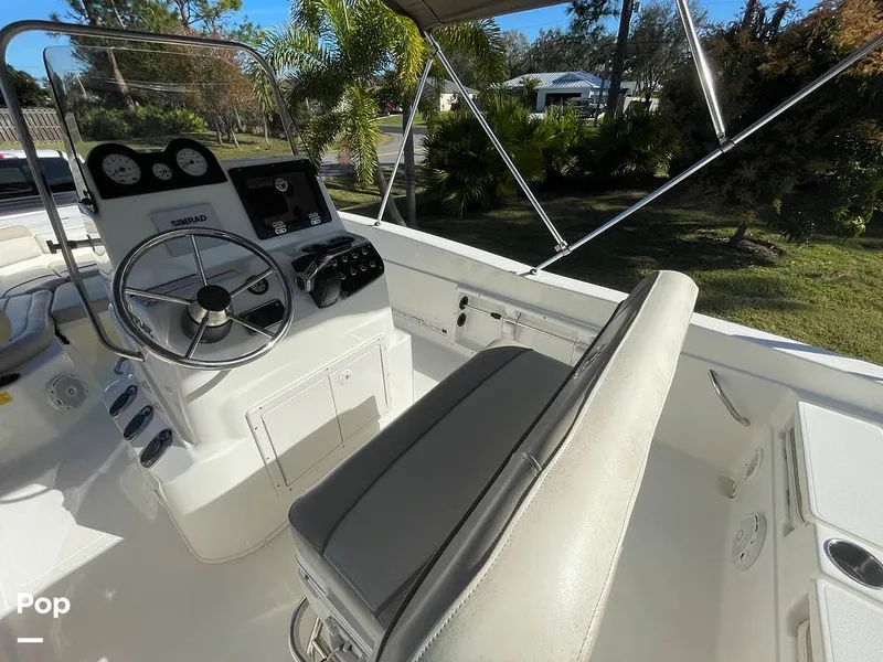 Slide: The Image of NauticStar 211 Angler 2017 - 16164632