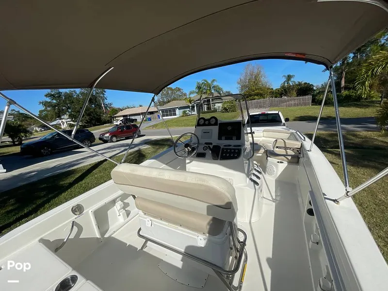 Slide: The Image of NauticStar 211 Angler 2017 - 16164638