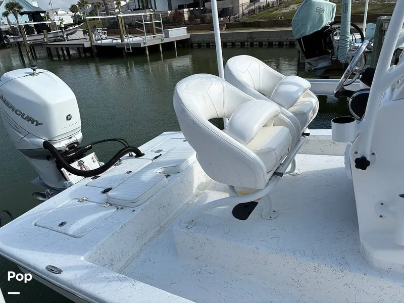 Slide: The Image of Captains Seats - 16163674