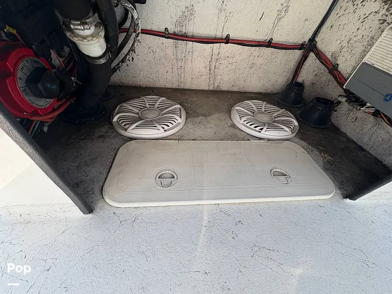 Slide: The Image of Battery Switch - 16163714