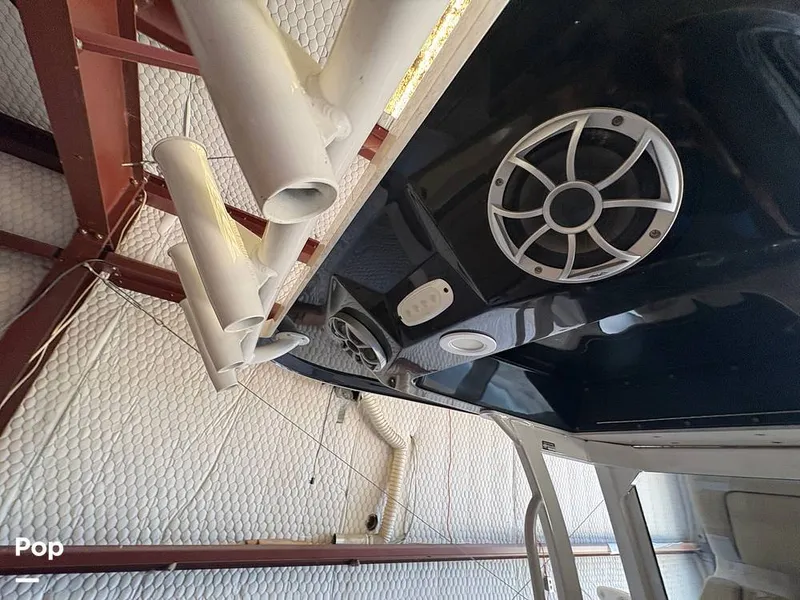 Slide: The Image of Speakers/rod Holders - 16149497