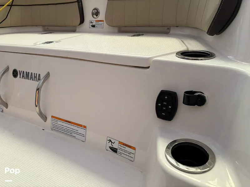 Slide: The Image of Yamaha 255 Fsh 2022 - 16149567