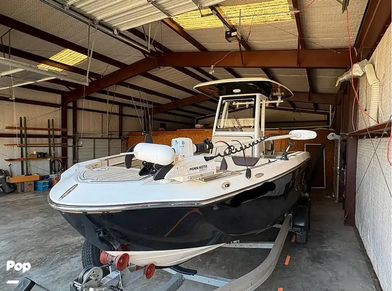 Slide: The Image of Trolling Motor - 16160364