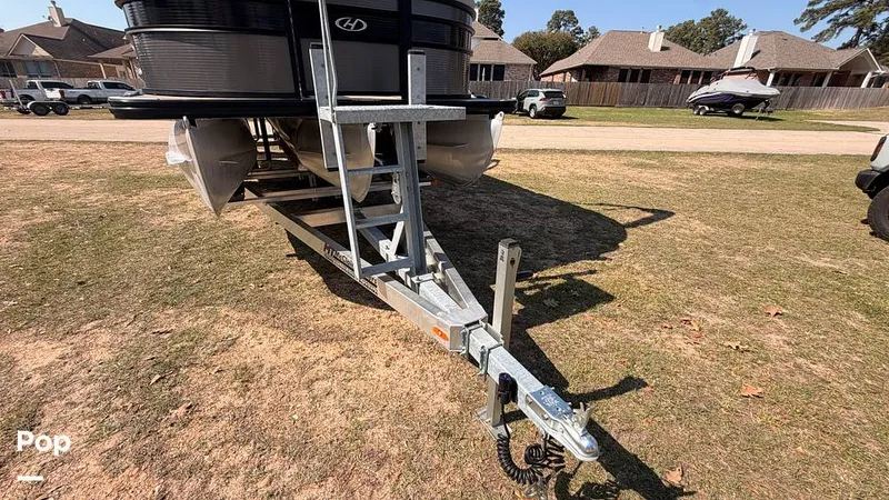 Slide: The Image of Harris Cruiser 230 SLDH 2022 - 16254749