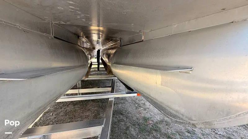 Slide: The Image of Harris Cruiser 230 SLDH 2022 - 16254754