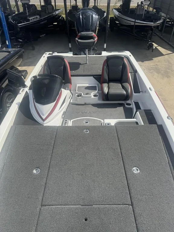 Slide: The Image of Caymas Boats CX 20 2022 - 6